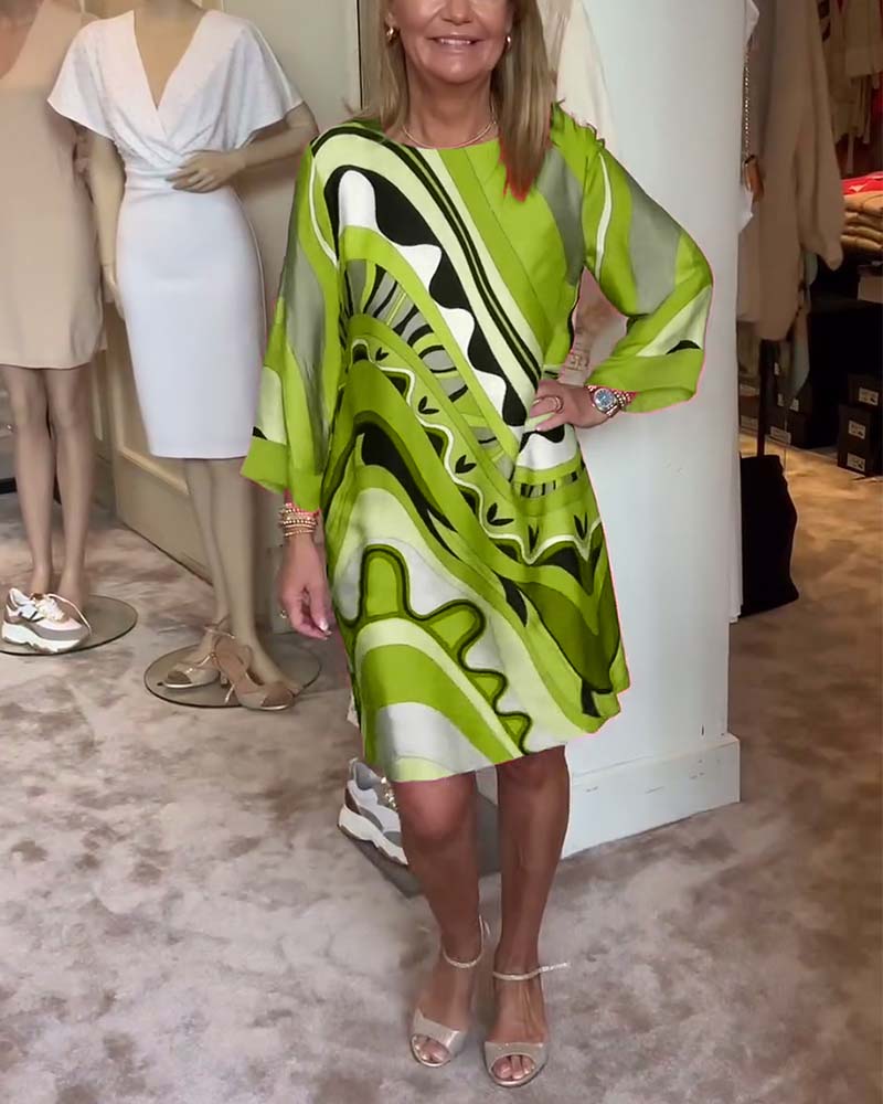 Vibrara™ Abstract Shift Dress