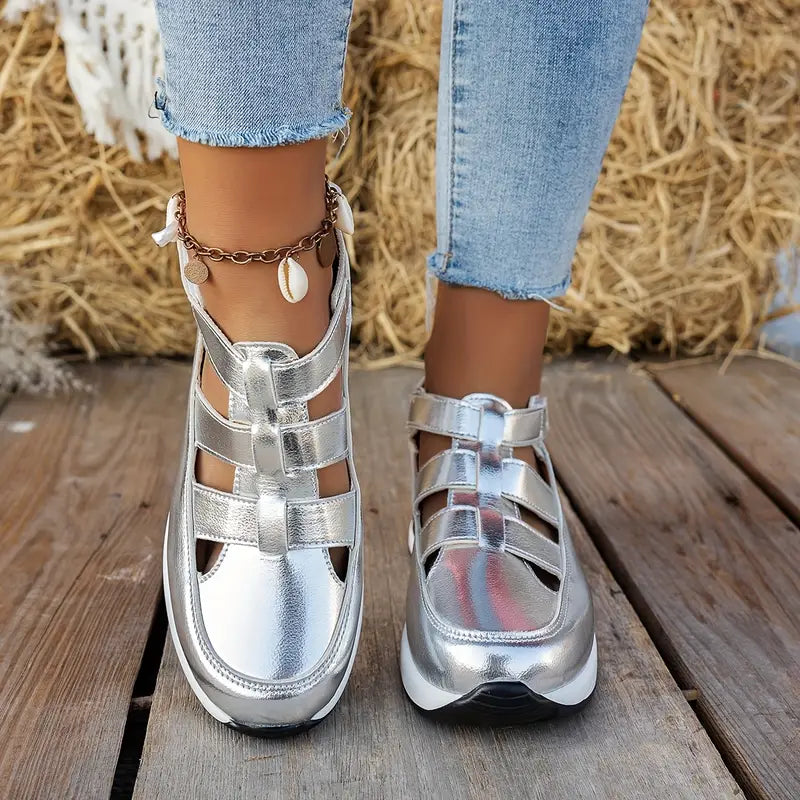 Imogen™ ComfortLift Sandals