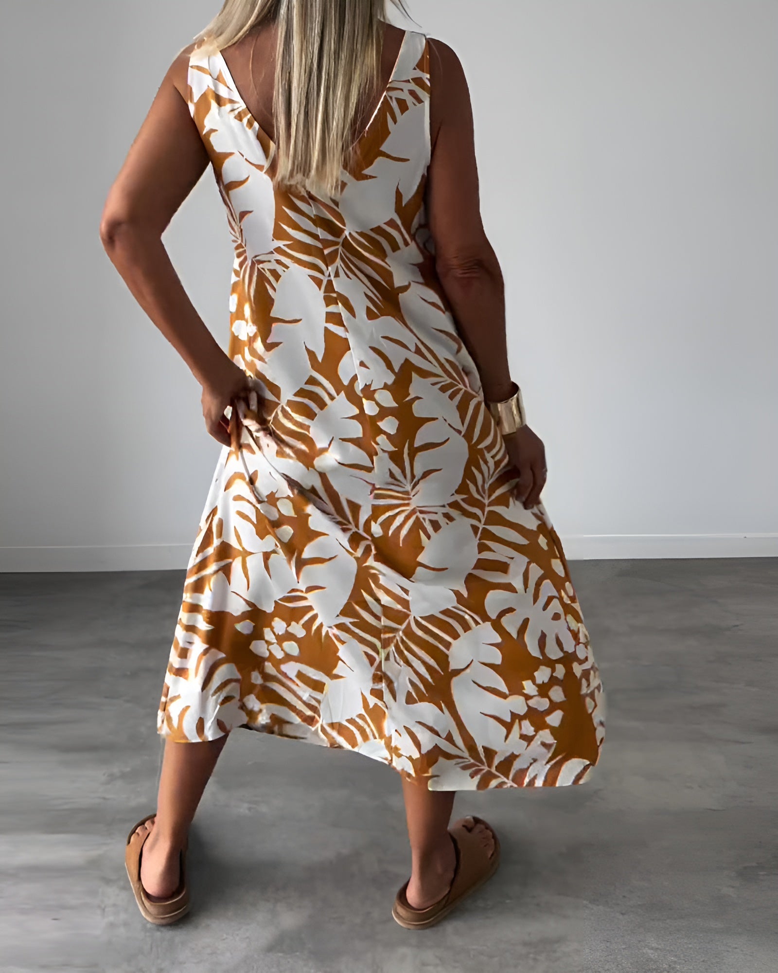 Solavie™ Palm Breeze Dress