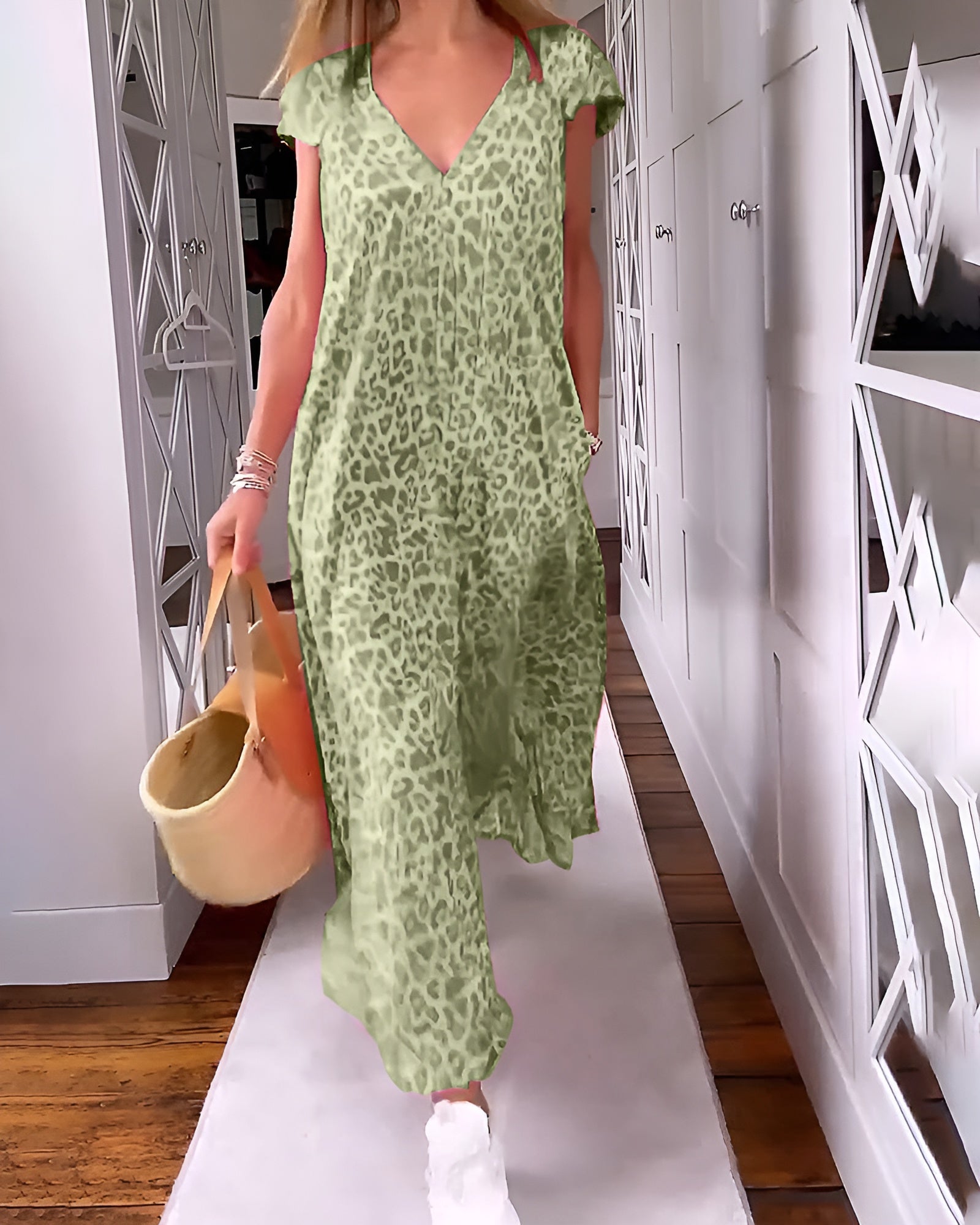 Callistra™ Flow V-Neck Maxi