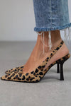 Laura | Elegant animal print neckline for a bold style