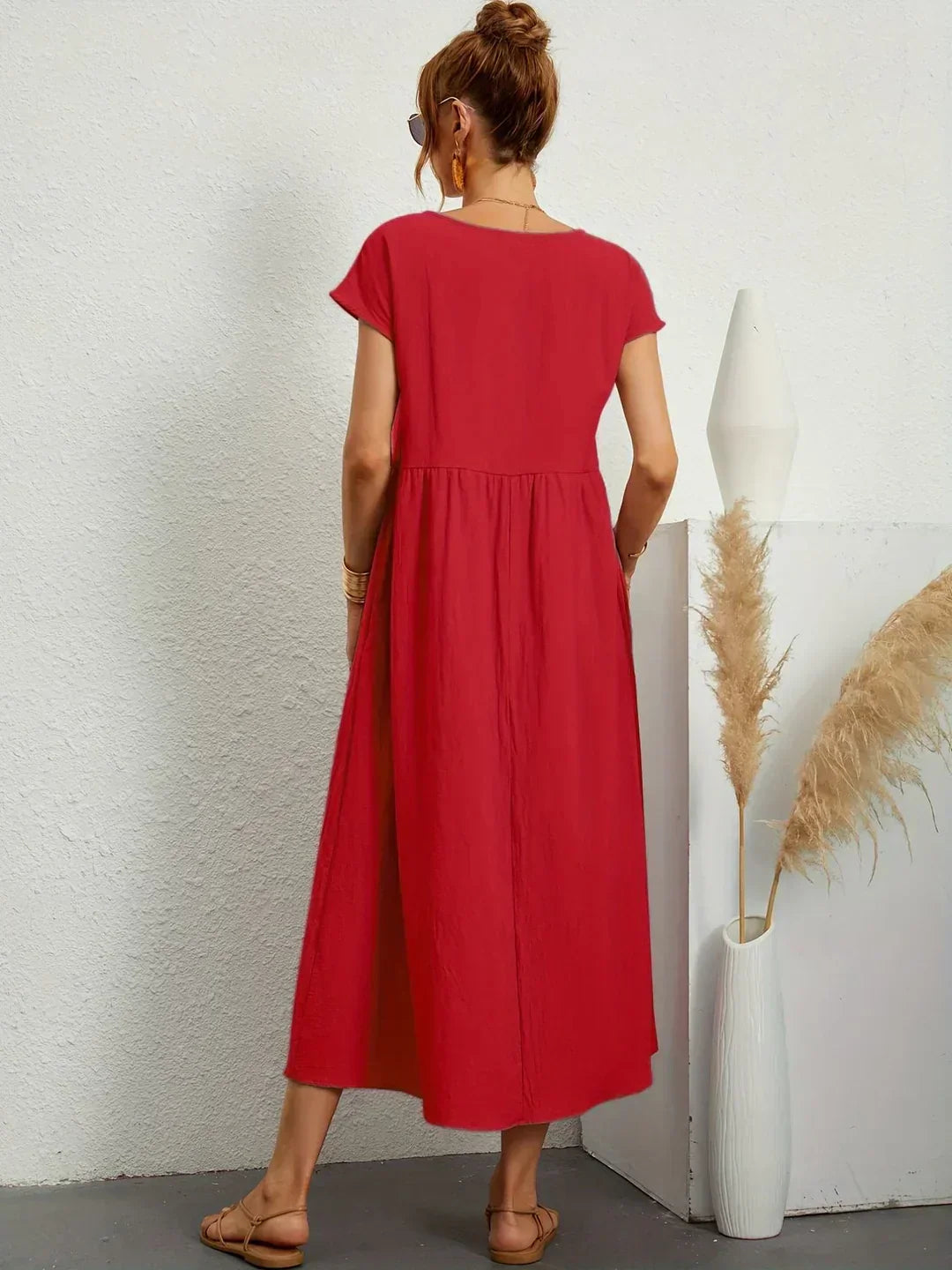 Colette™ Flowy Pocket Midi Dress
