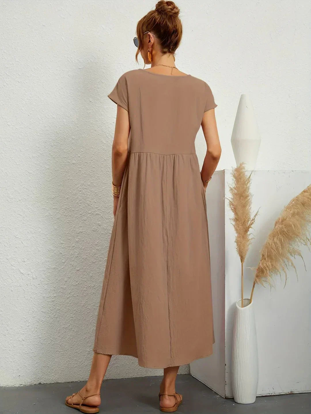 Colette™ Flowy Pocket Midi Dress