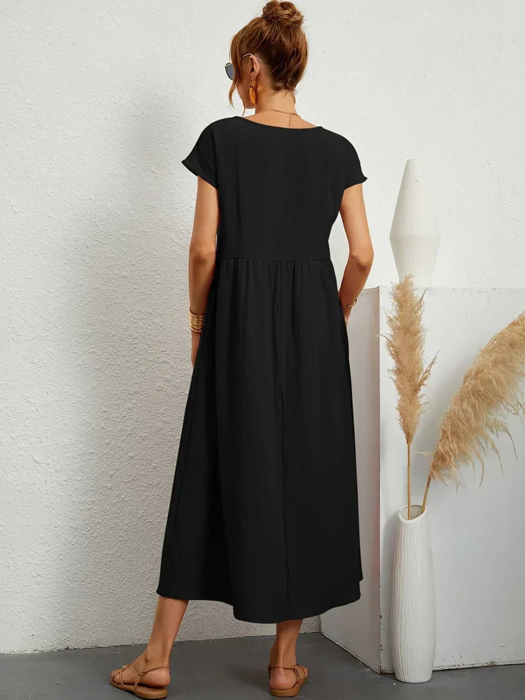 Colette™ Flowy Pocket Midi Dress