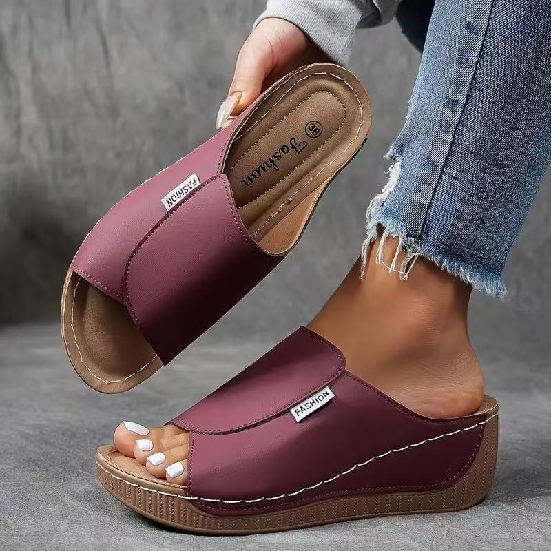 Harriet™ Comfort Slides
