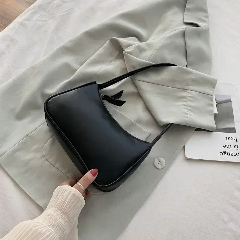 Delara™ Everyday Shoulder Bag